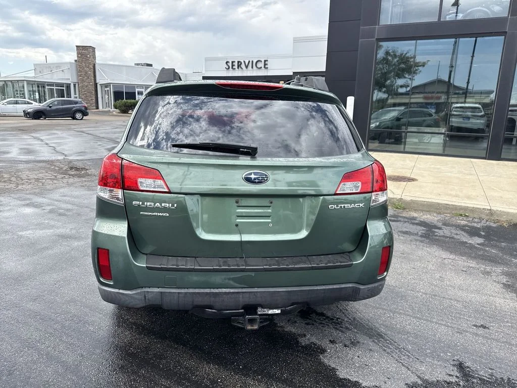 Used 2013 Subaru Outback Premium with VIN 4S4BRCBC9D3312812 for sale in Countryside, IL