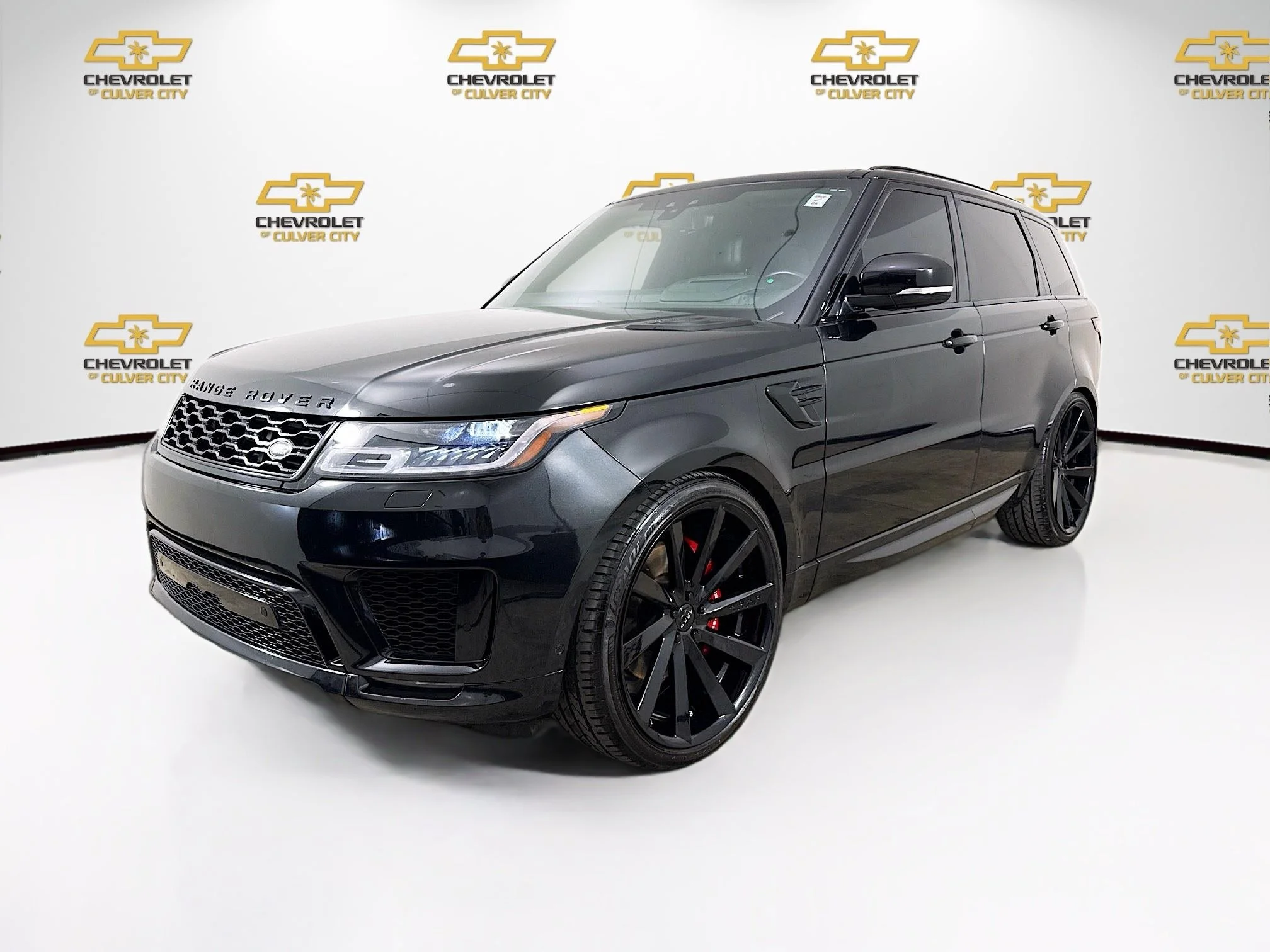 Used 2020  Land Rover HSE Dynamic image 3