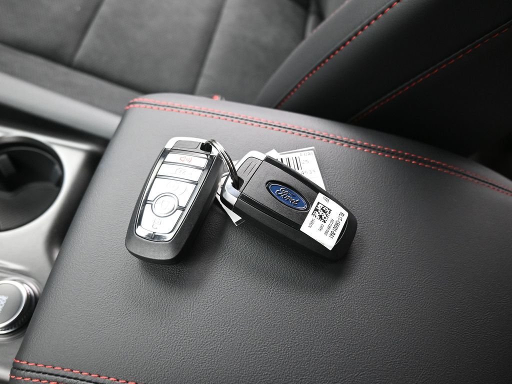 New 2025 Star White Metallic Tri-Coat Ford ST image 20