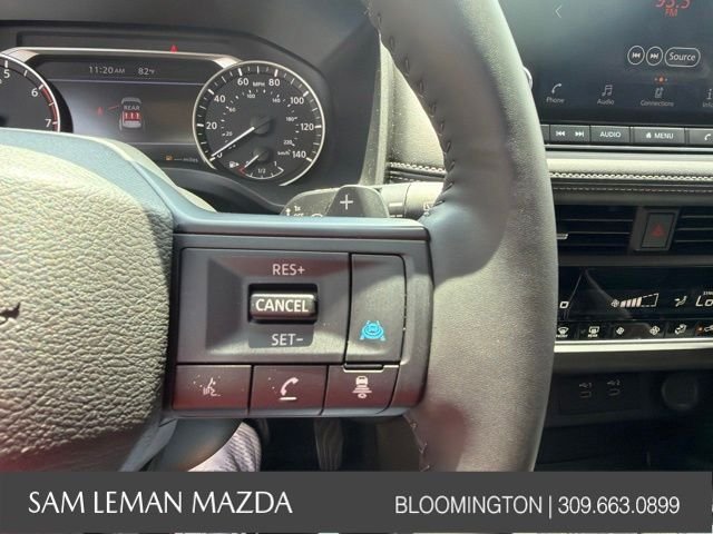 Used 2025 Beige/tan Nissan SV image 23