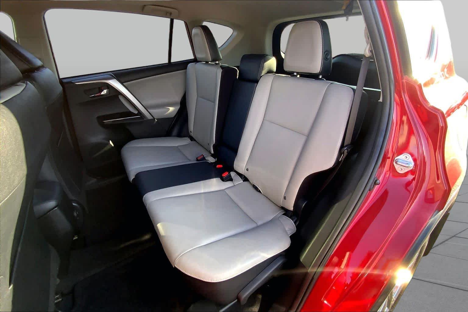 Used 2017 Barcelona Red Metallic Toyota Limited image 20