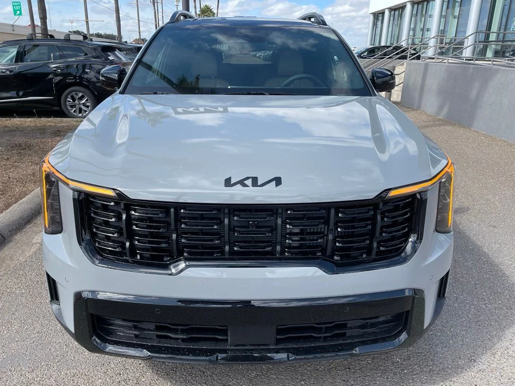 New 2026 Gray Kia X-Line SX image 2