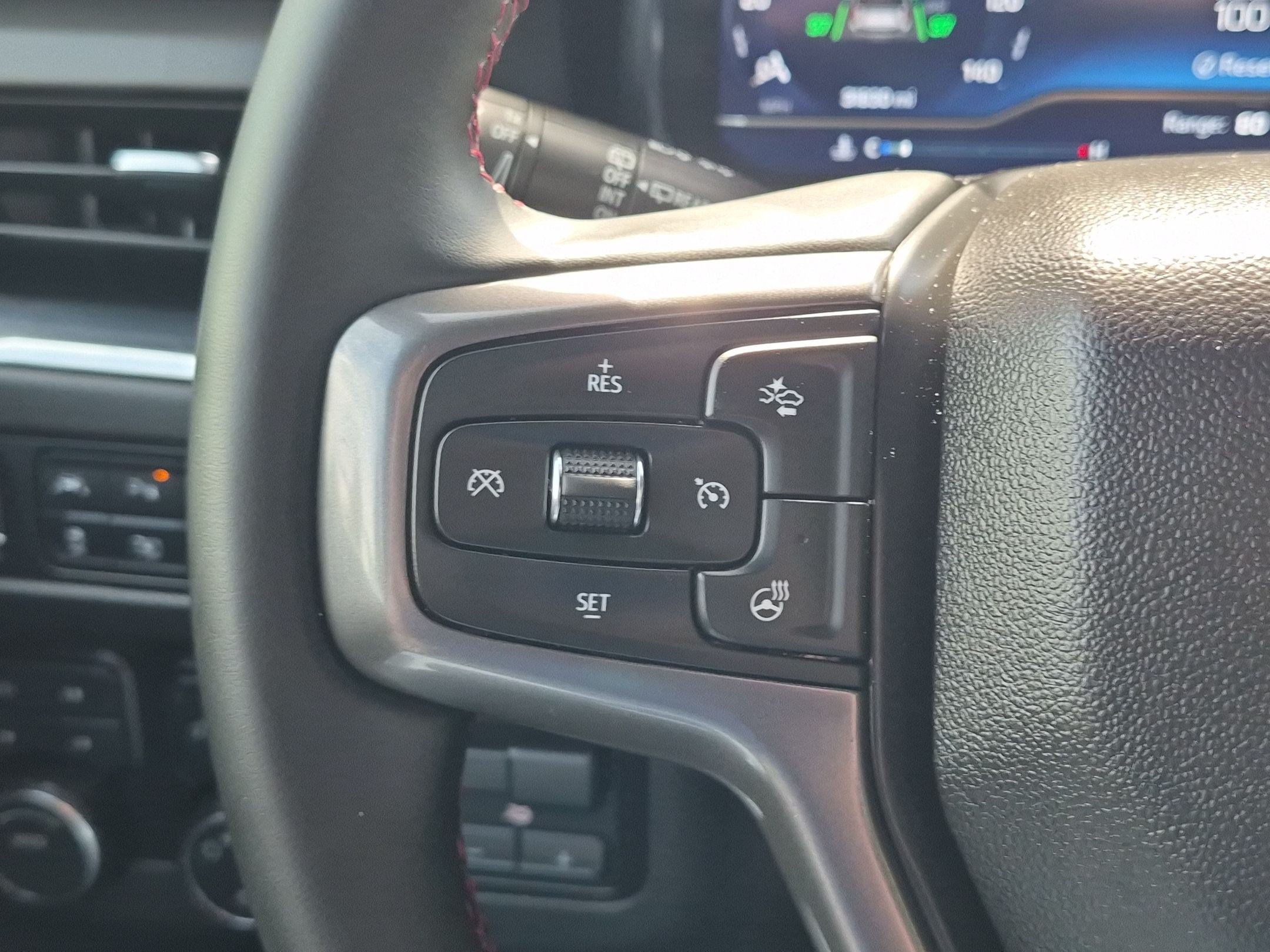 Used 2024 Summit White Chevrolet RST image 16