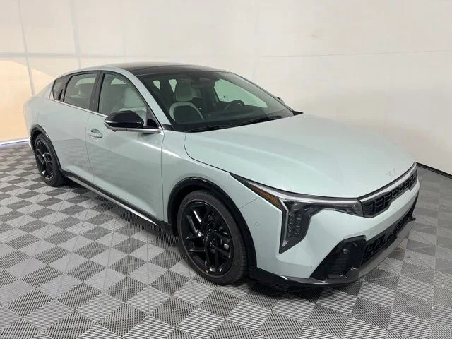 2026 Kia K4 Gt-Line Turbo