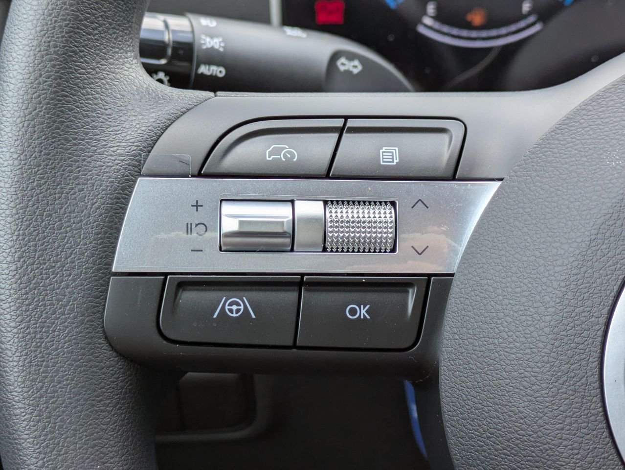 New 2027 Blue Stone Hyundai SEL Activity FWD image 23