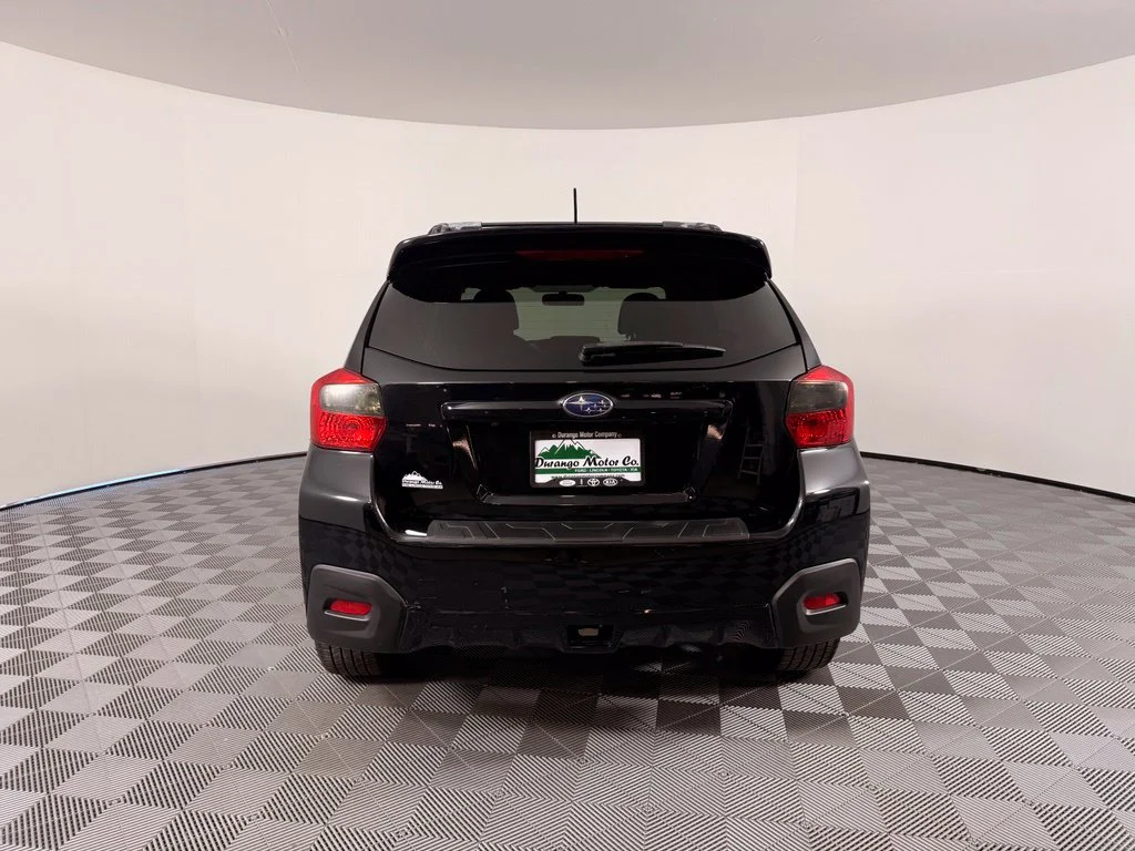 Used 2017 Black Subaru 2.0i image 10