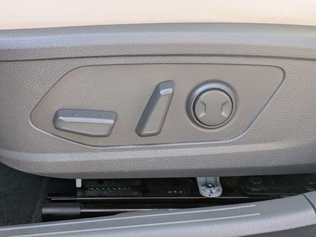 Used 2025 Blue Hyundai SEL image 19