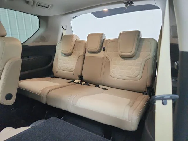 New 2026 White Nissan Platinum Reserve image 36