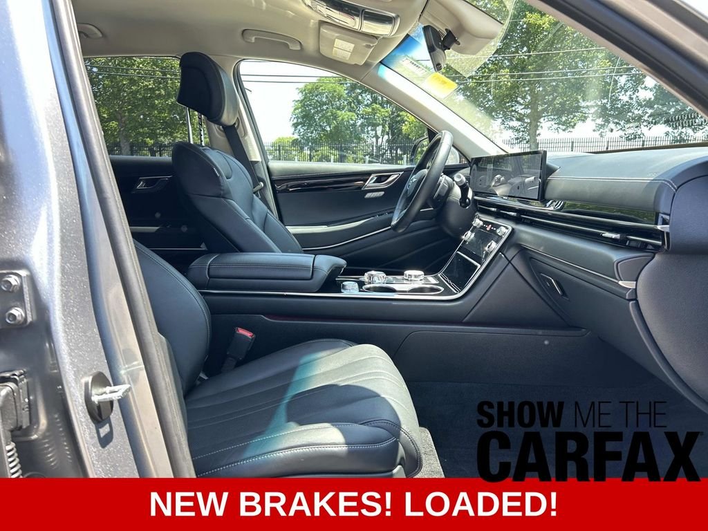 Used 2025 Silver Genesis 2.5T image 20