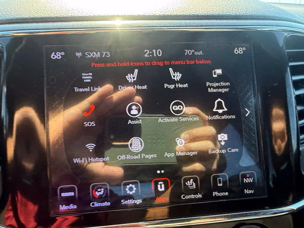 Used 2022 White Jeep Laredo E image 10
