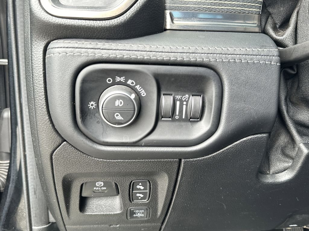 Used 2021 Black Ram Limited image 19