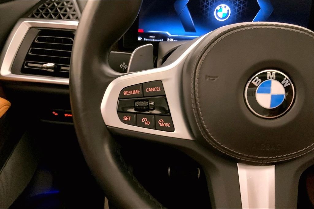 Used 2024 Mineral White Metallic BMW  image 18