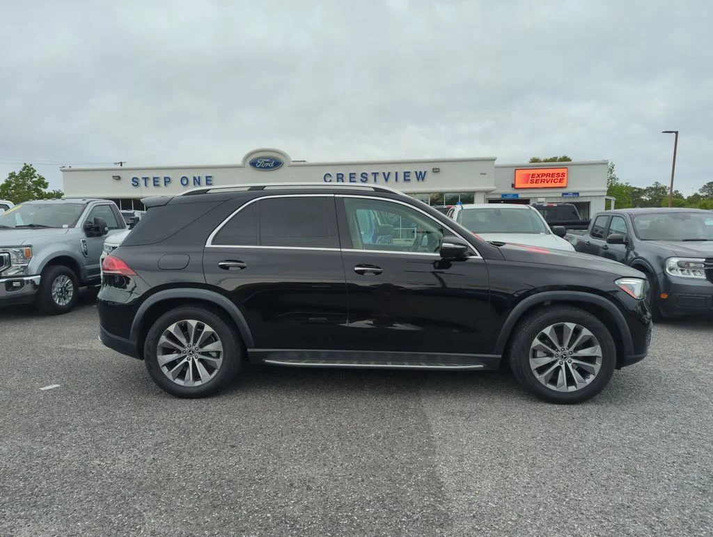 Used 2021 Black Mercedes-Benz GLE 350 image 4