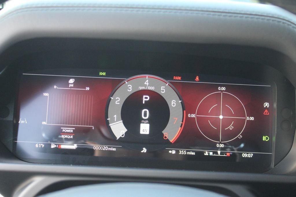 2026 Land Rover Defender OCTA - Photo 29