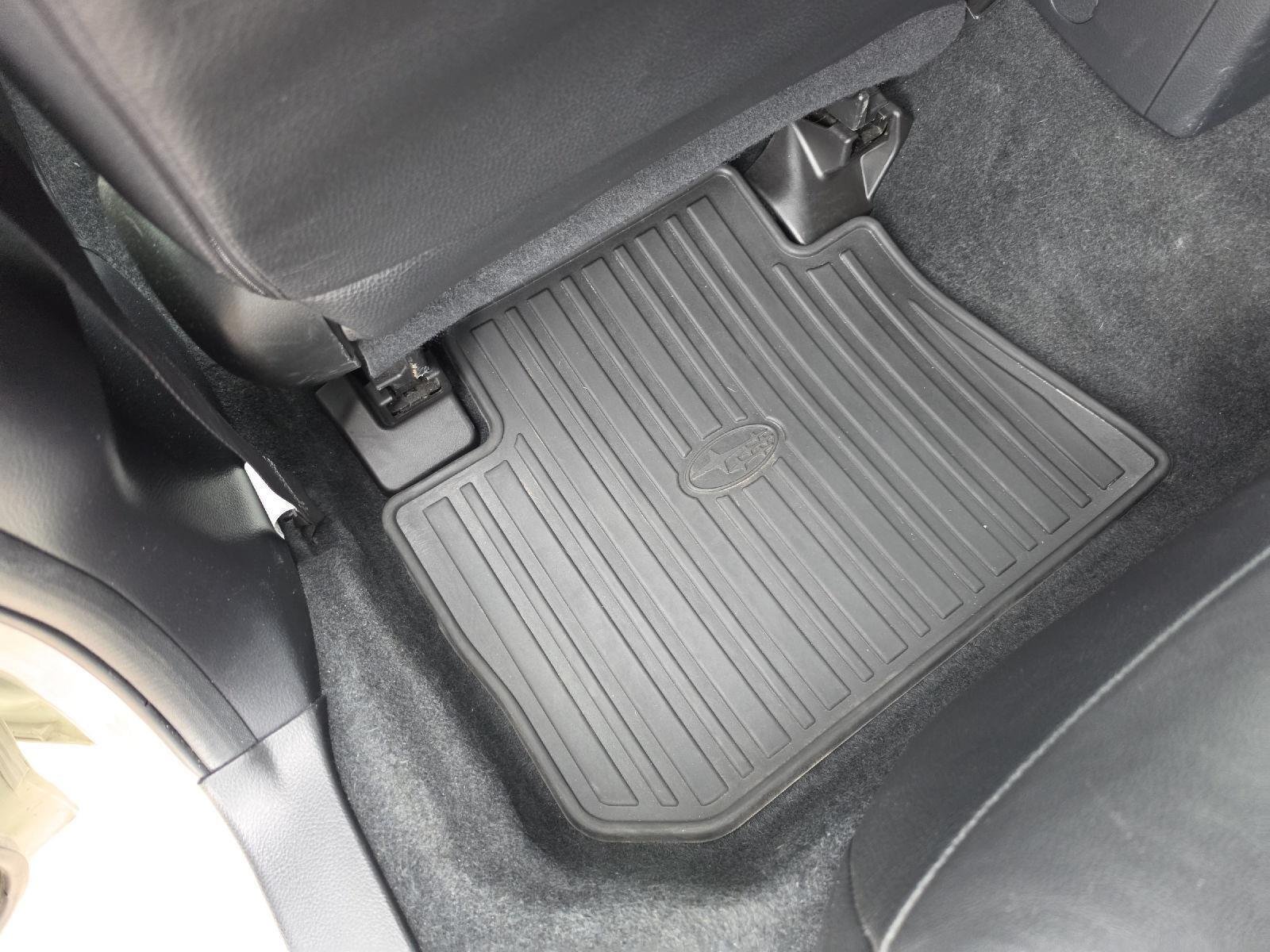 Used 2016 Desert Khaki Subaru Limited image 12