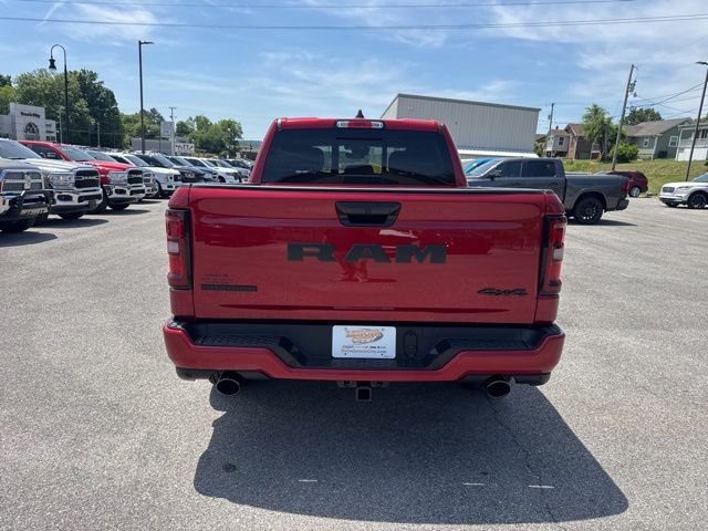 New 2026 Molten Red Pearl-Coat Exterior Paint RAM Big Horn/Lone Star image 6