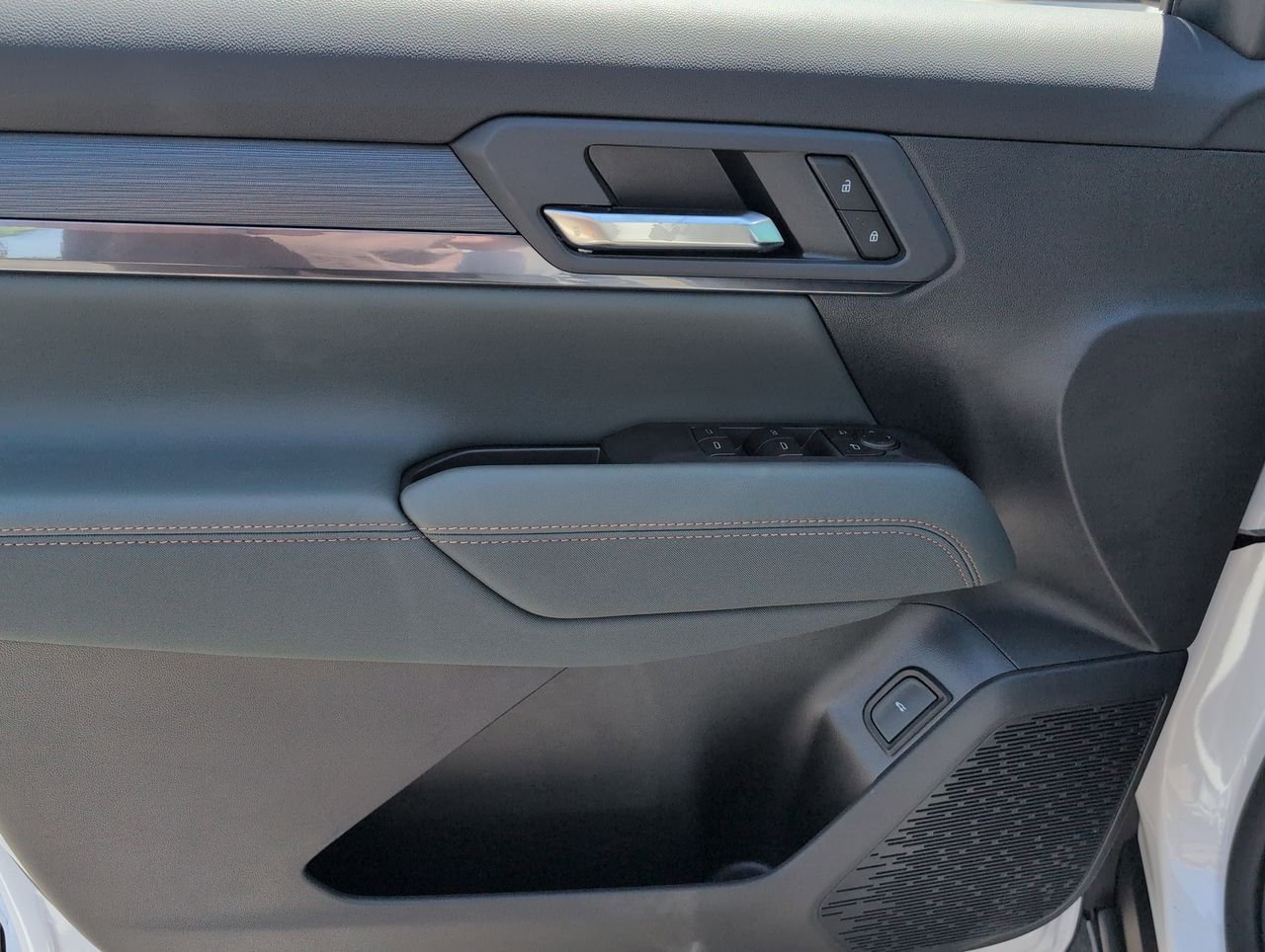 2026 GMC Terrain AT4 - Photo 21