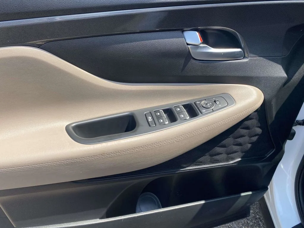 Used 2021 Gray Hyundai SEL image 19