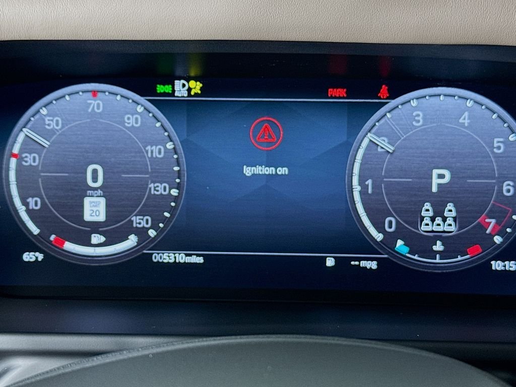 New 2025 Sedona Red Land Rover S image 13