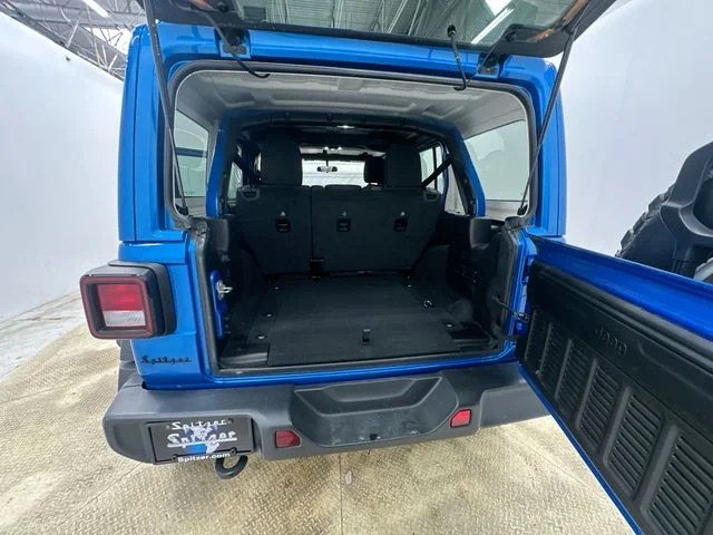 Used 2022 Blue Pearl Jeep Unlimited High Tide image 21