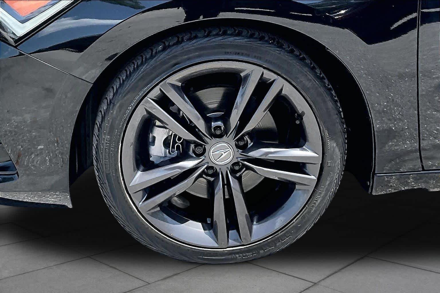 Used 2024 Majestic Black Pearl Acura w/A-Spec Package image 11
