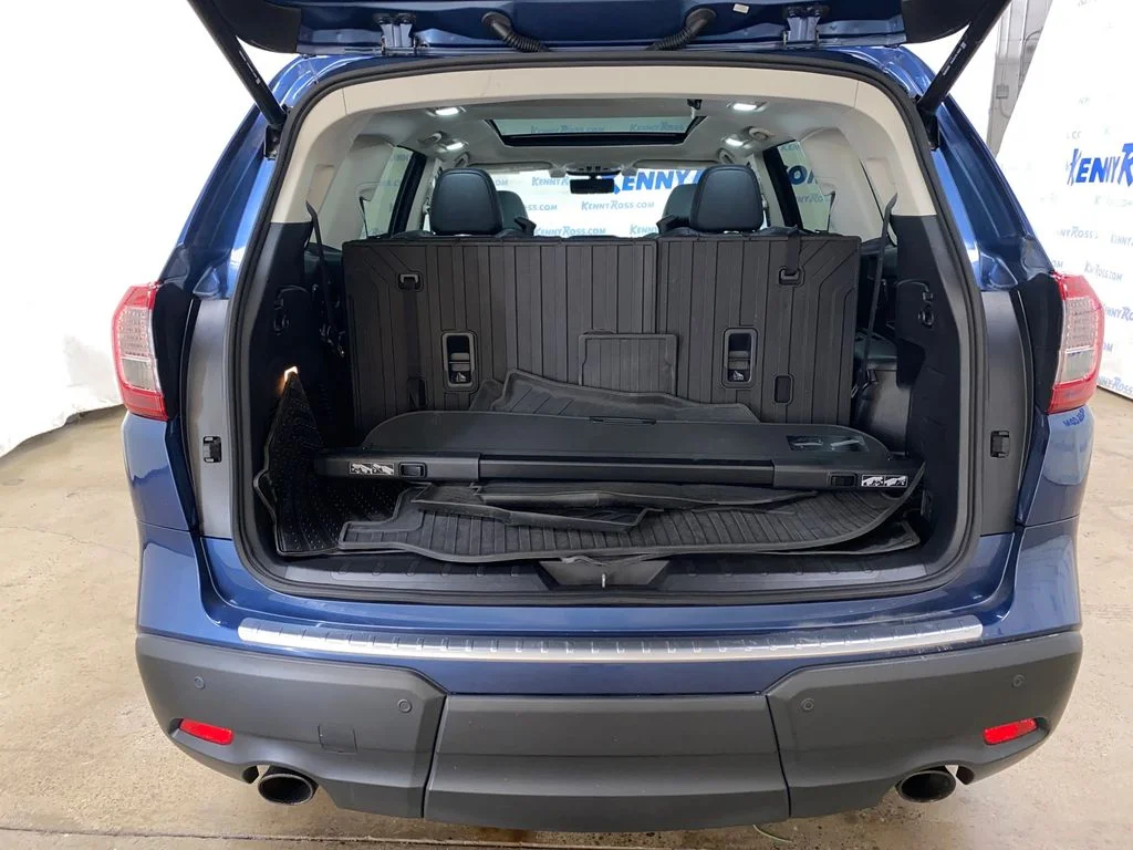 Used 2022 Blue Subaru Touring image 17