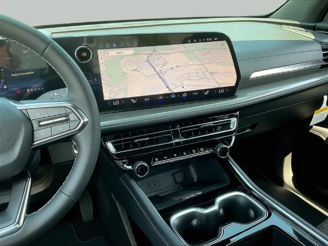2026 Chevrolet Traverse LT - Photo 8
