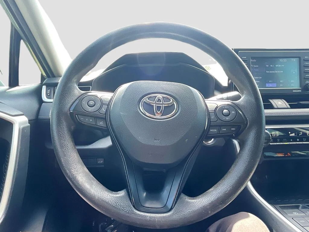 Used 2021 Gray Toyota XLE image 11