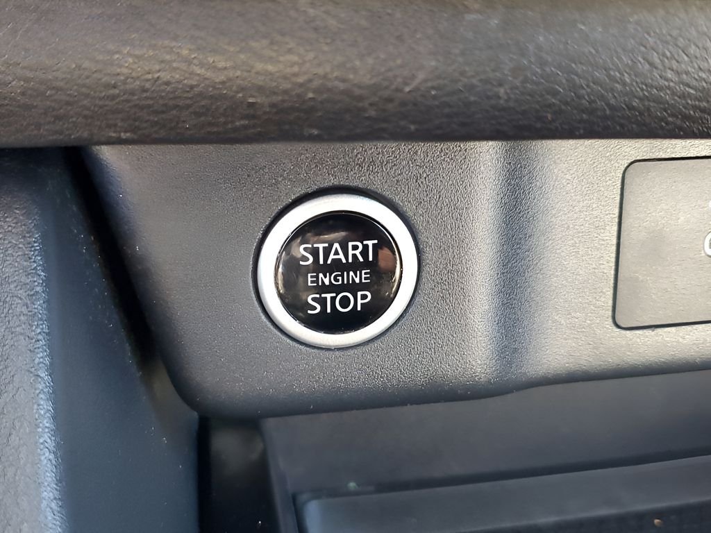 2022 Nissan Rogue SV - Photo 35