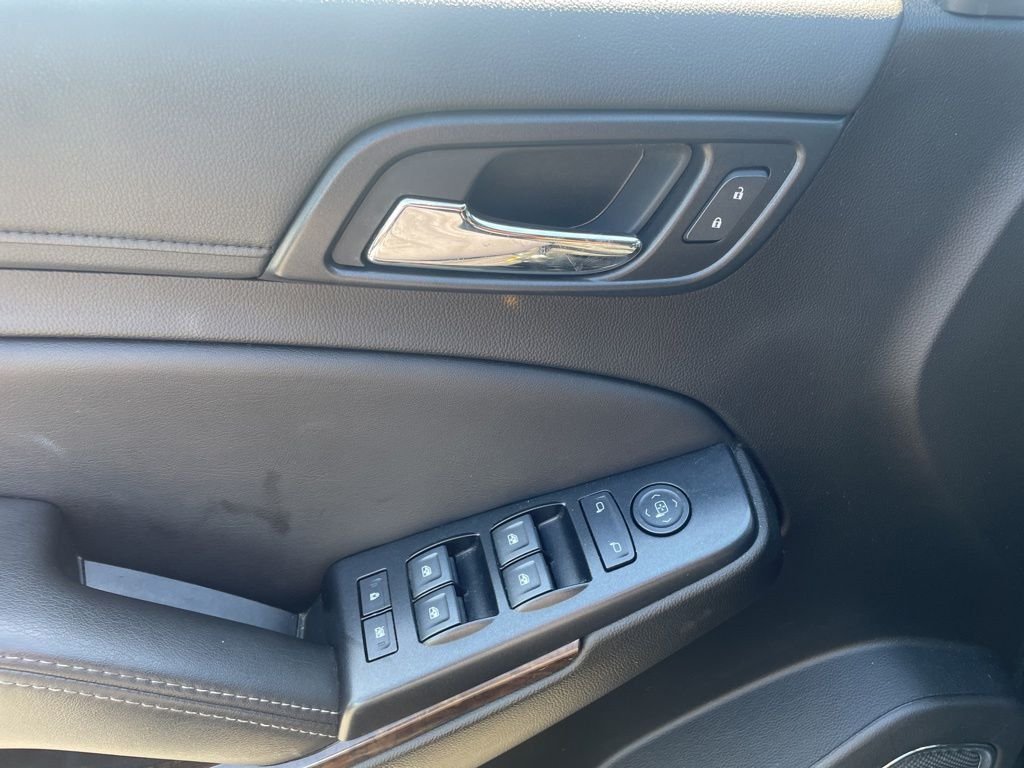 Used 2020 Black Chevrolet LS image 20