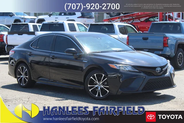 2018 Toyota Camry Hybrid SE