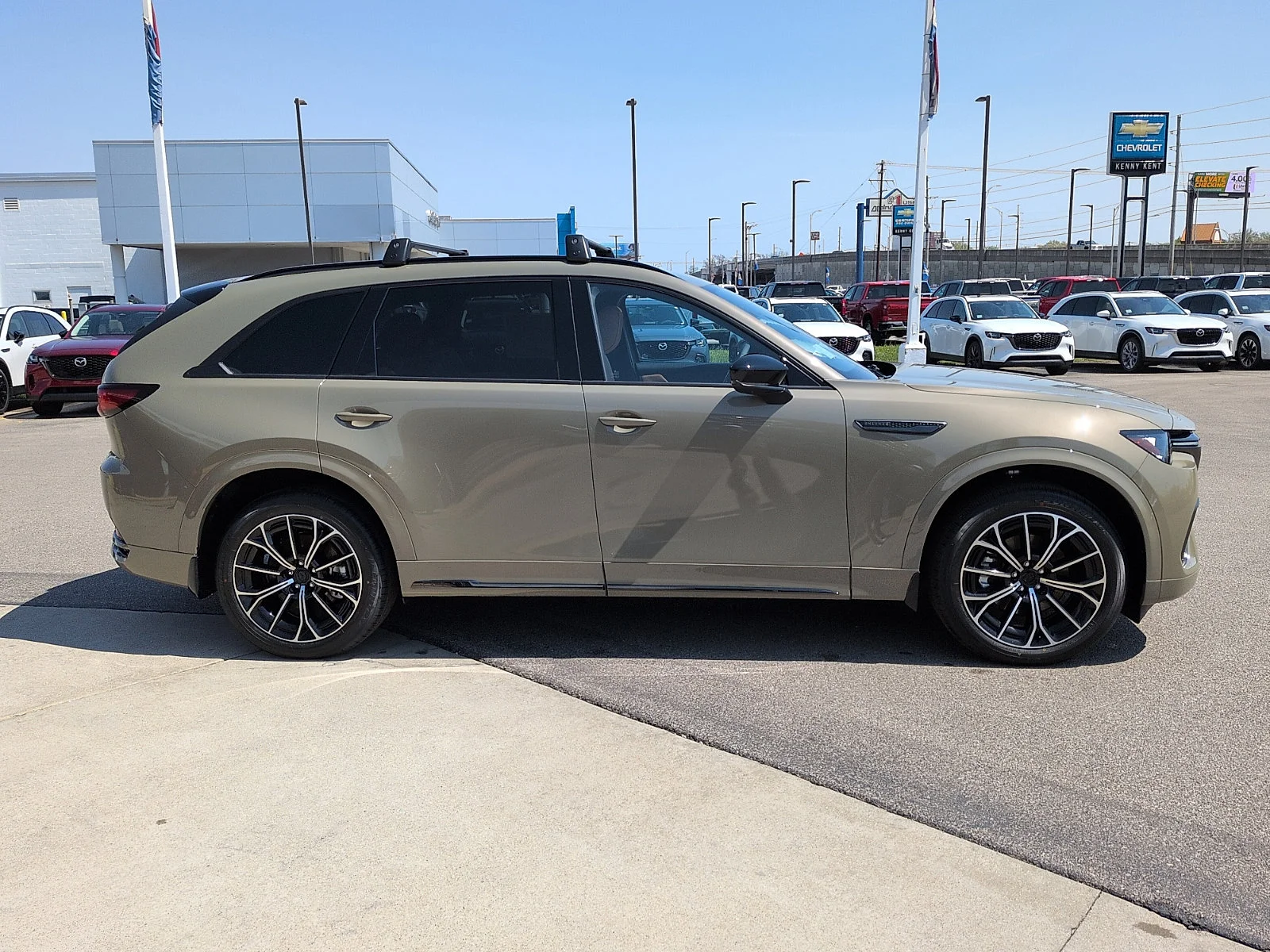 New 2026 Zircon Sand Metallic Mazda 3.3 Turbo S Premium Plus image 2
