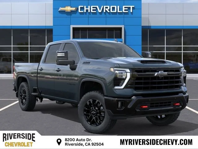 2026 Chevrolet Silverado HD LTZ 4WD Crew Cab Standard Box's photo