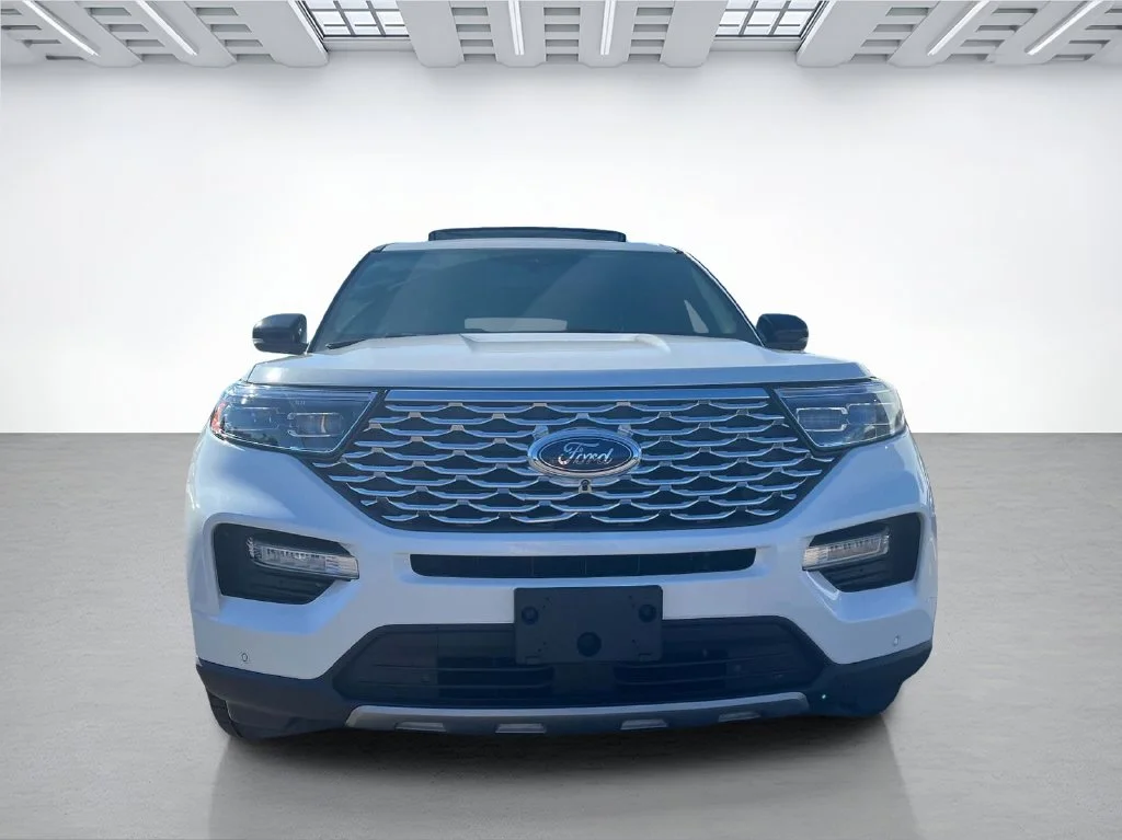 Used 2020 White Ford Platinum image 4