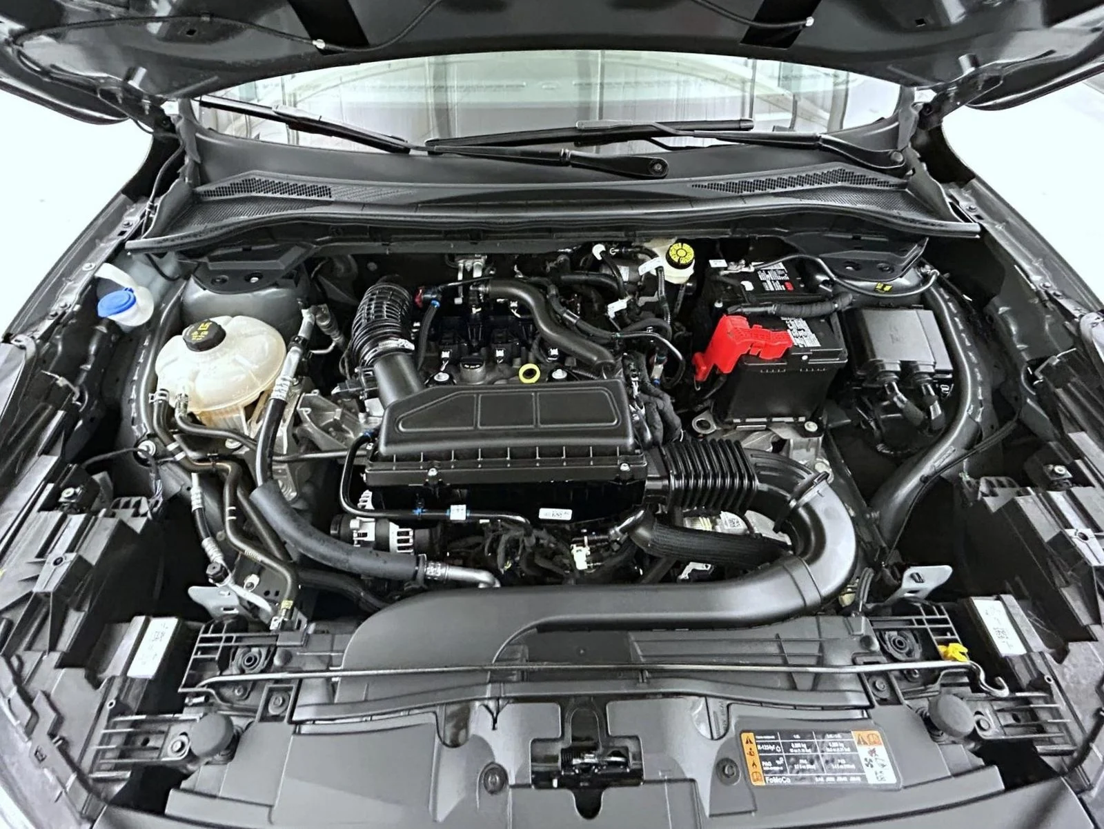 Used 2023 Gray Ford ST-Line image 25
