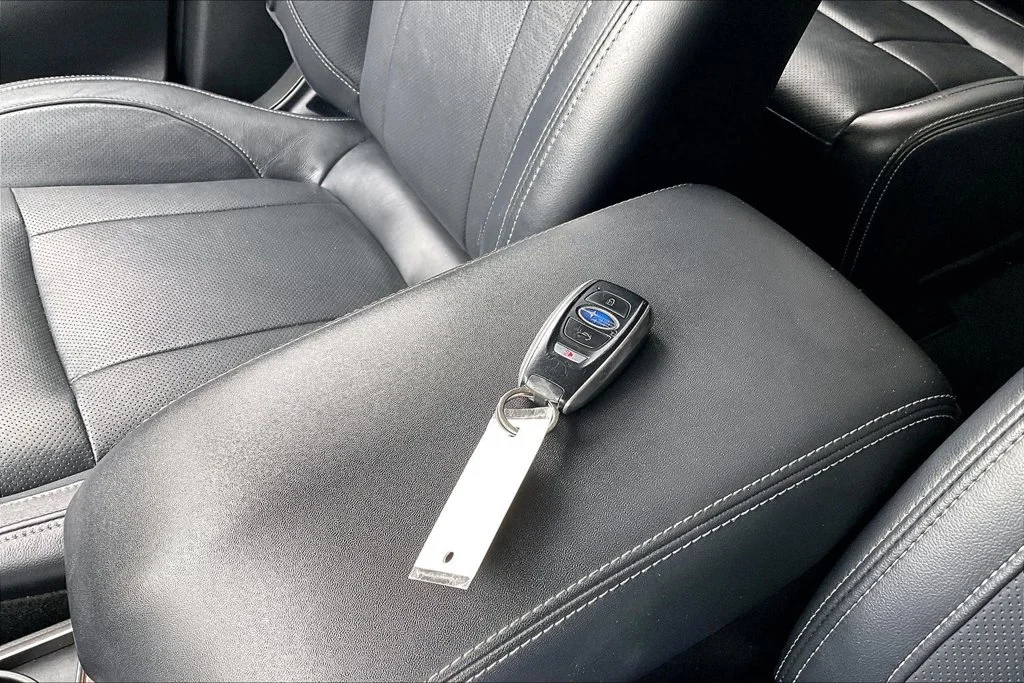 Used 2021 Blue Subaru Touring image 11