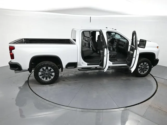 Used 2024 Summit White Chevrolet Custom image 43