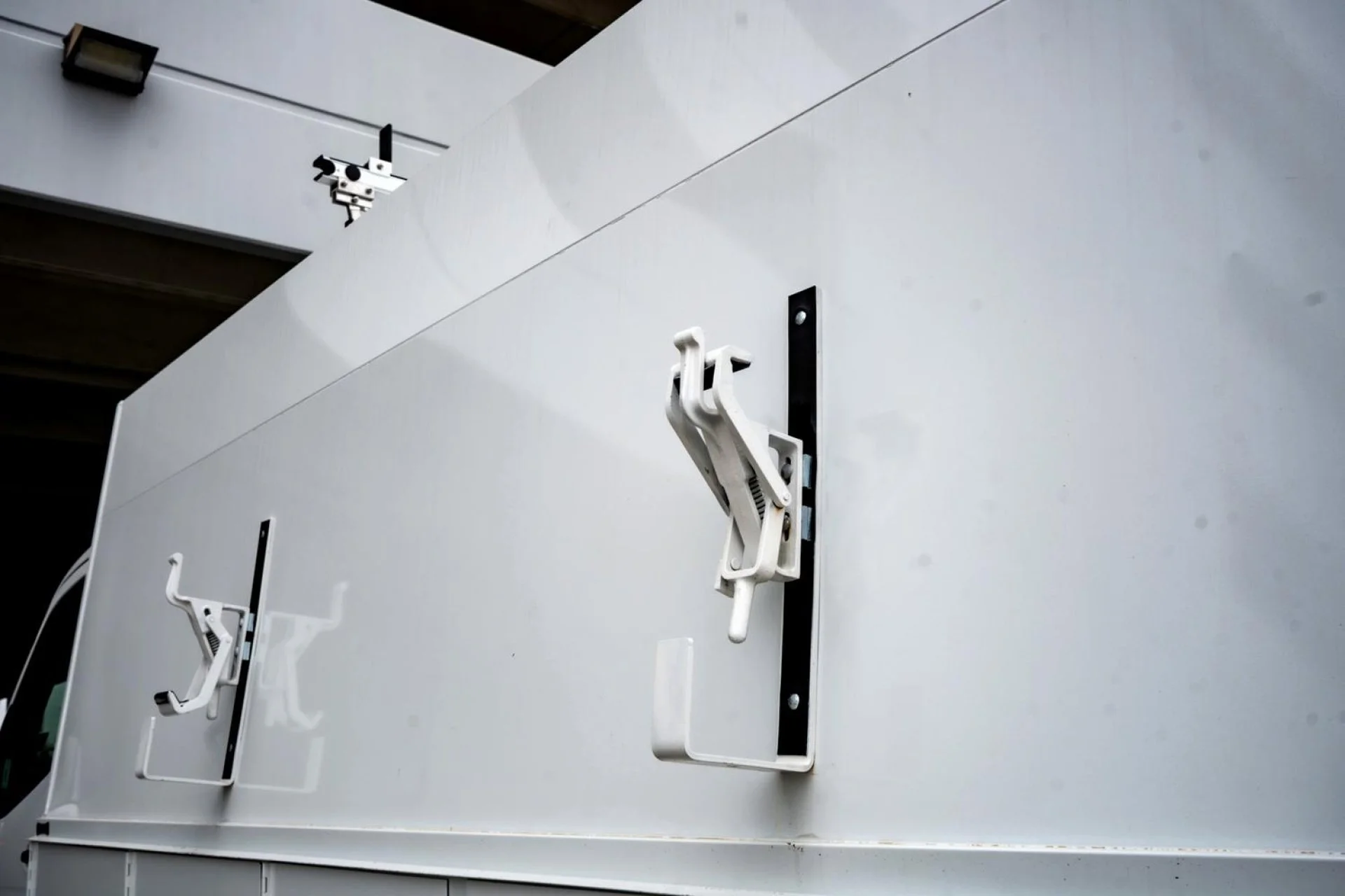 New 2024 Arctic White Mercedes-Benz Cab Chassis 170 WB image 7