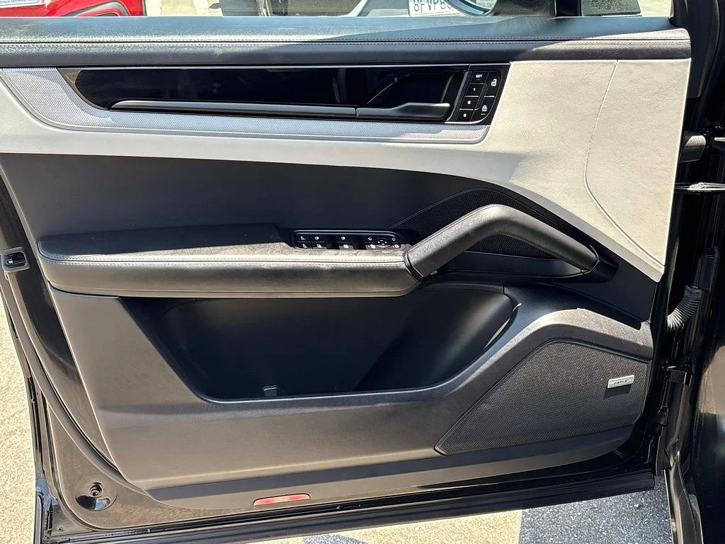 Used 2024 GRAY Porsche Coupe image 19