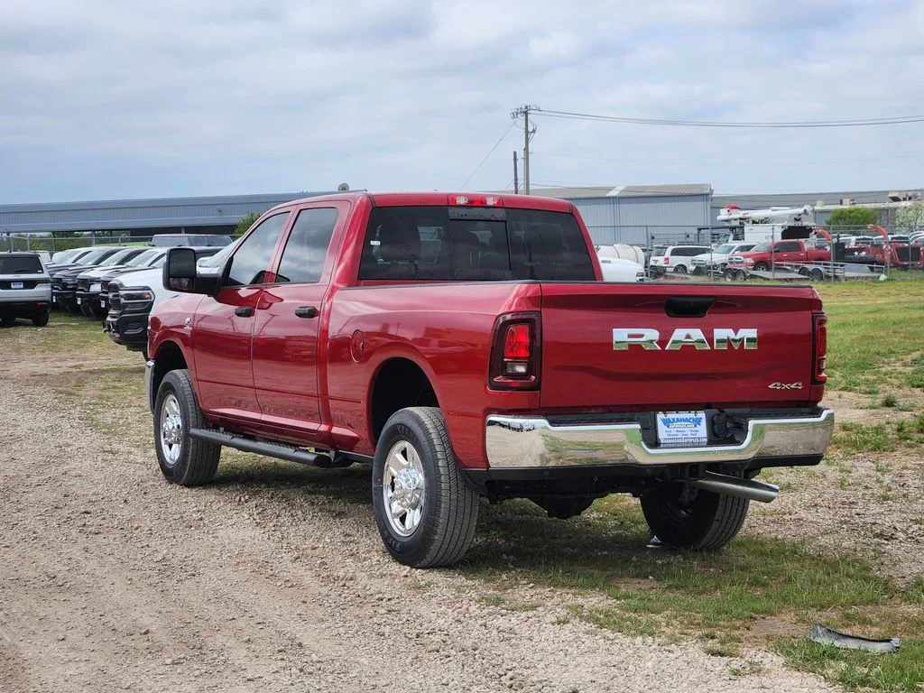 New 2026 Molten Red Pearl-Coat Exterior Paint RAM Tradesman image 3