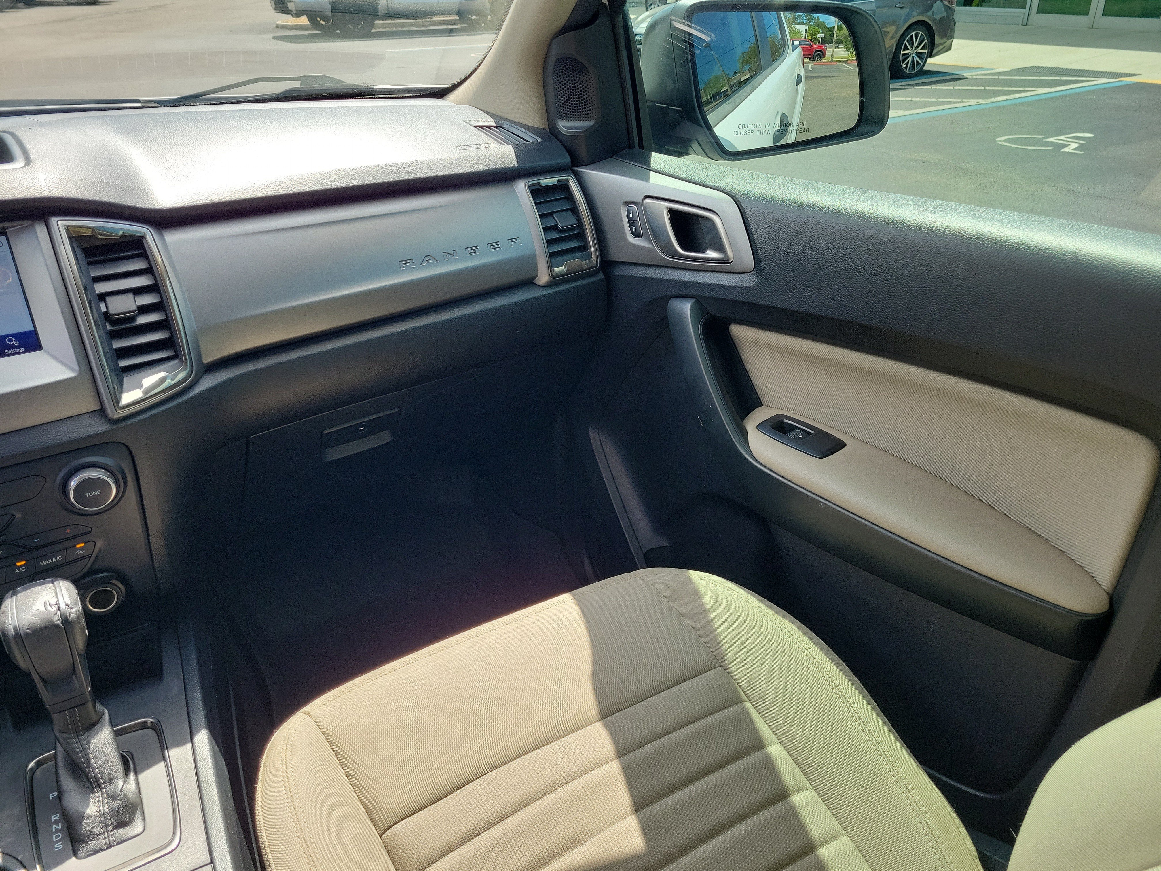 Used 2020 Oxford White Ford XLT image 16