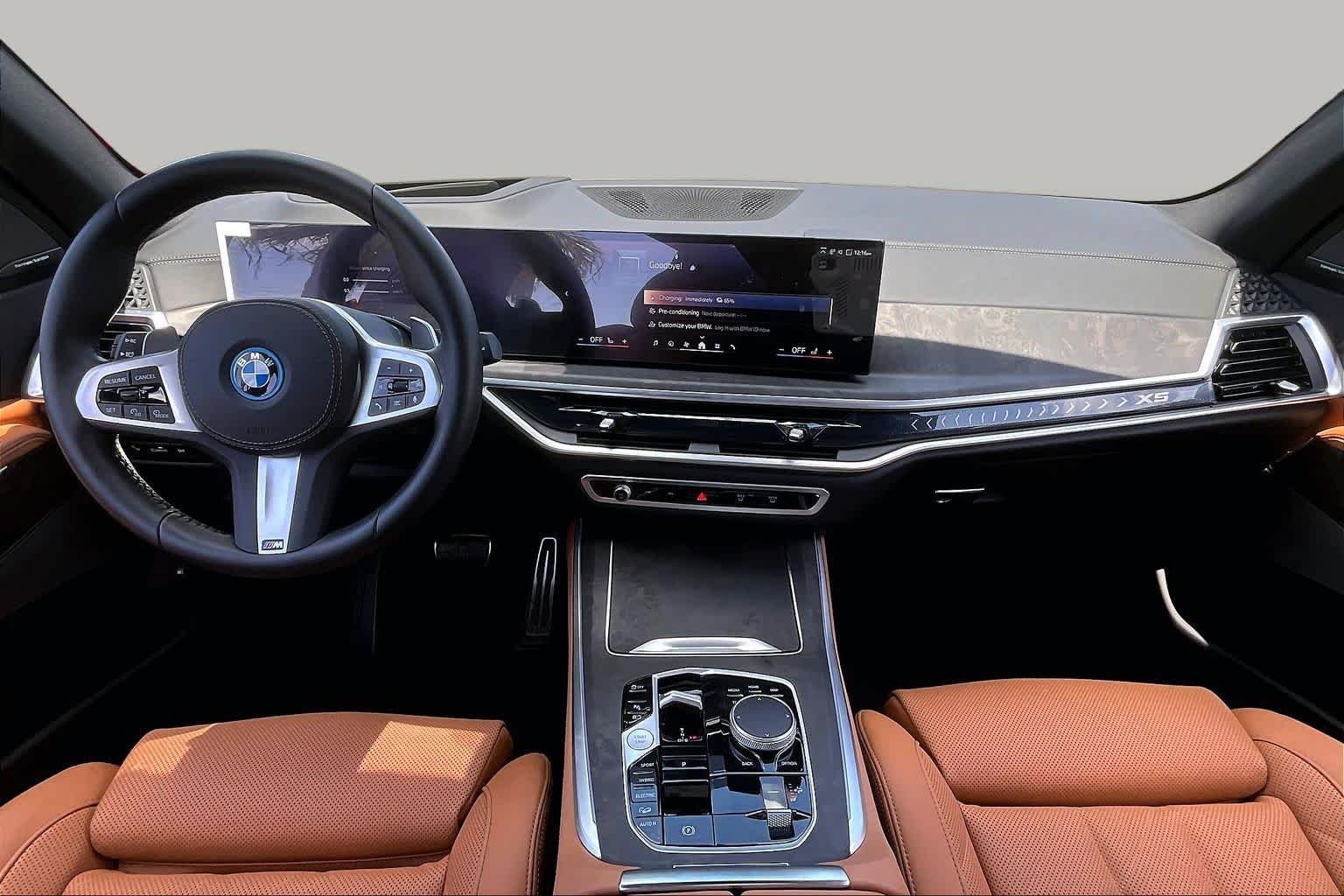Used 2026 Dravit Grey Metallic BMW xDrive50e image 14