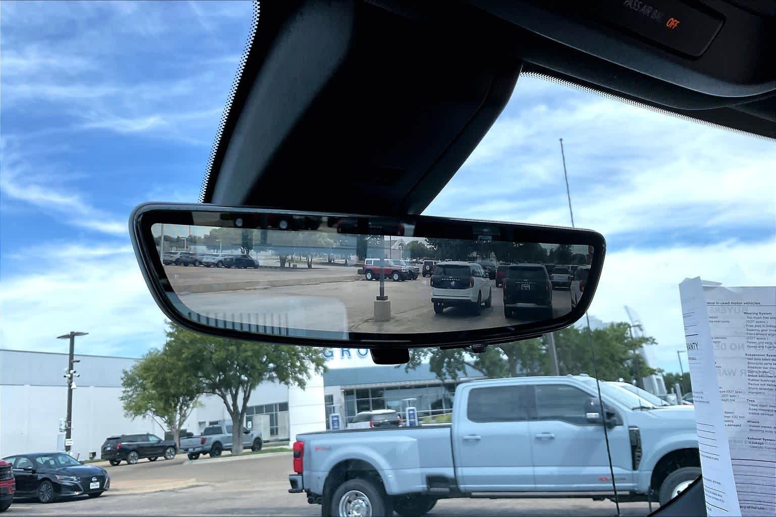 Used 2022 Dark Sky Metallic GMC AT4 image 31