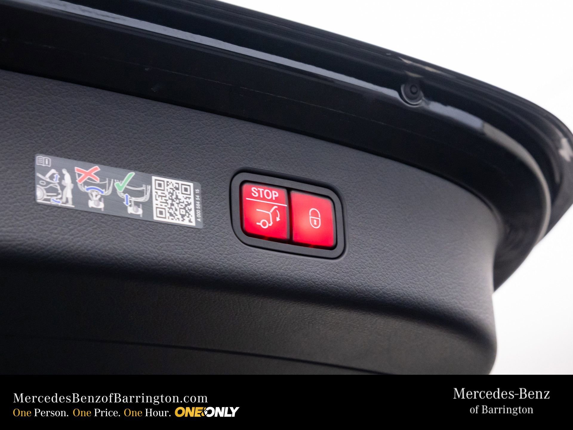 New 2026 Black Mercedes-Benz GLC 300 image 76