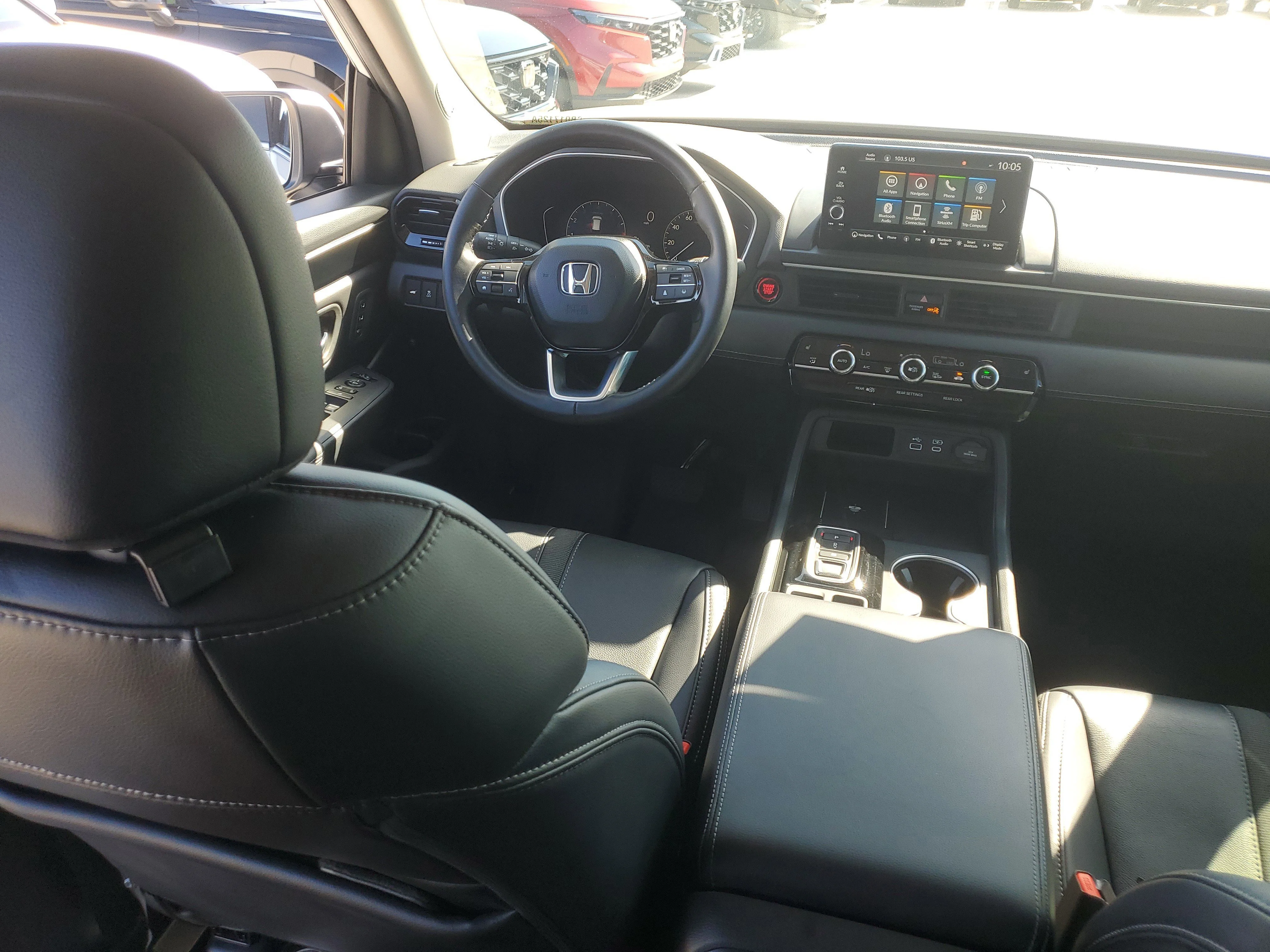 Used 2025 Platinum White Pearl Honda Touring image 16