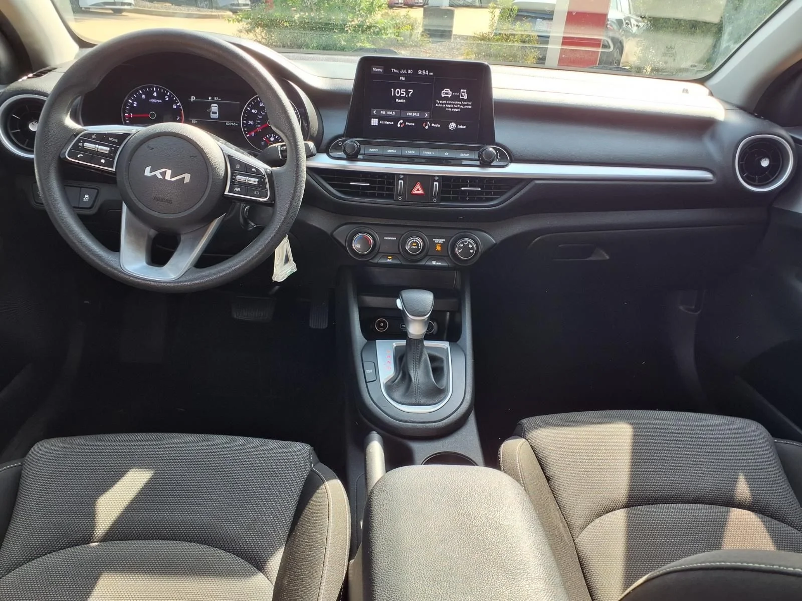 Used 2023 Black Kia LXS image 11