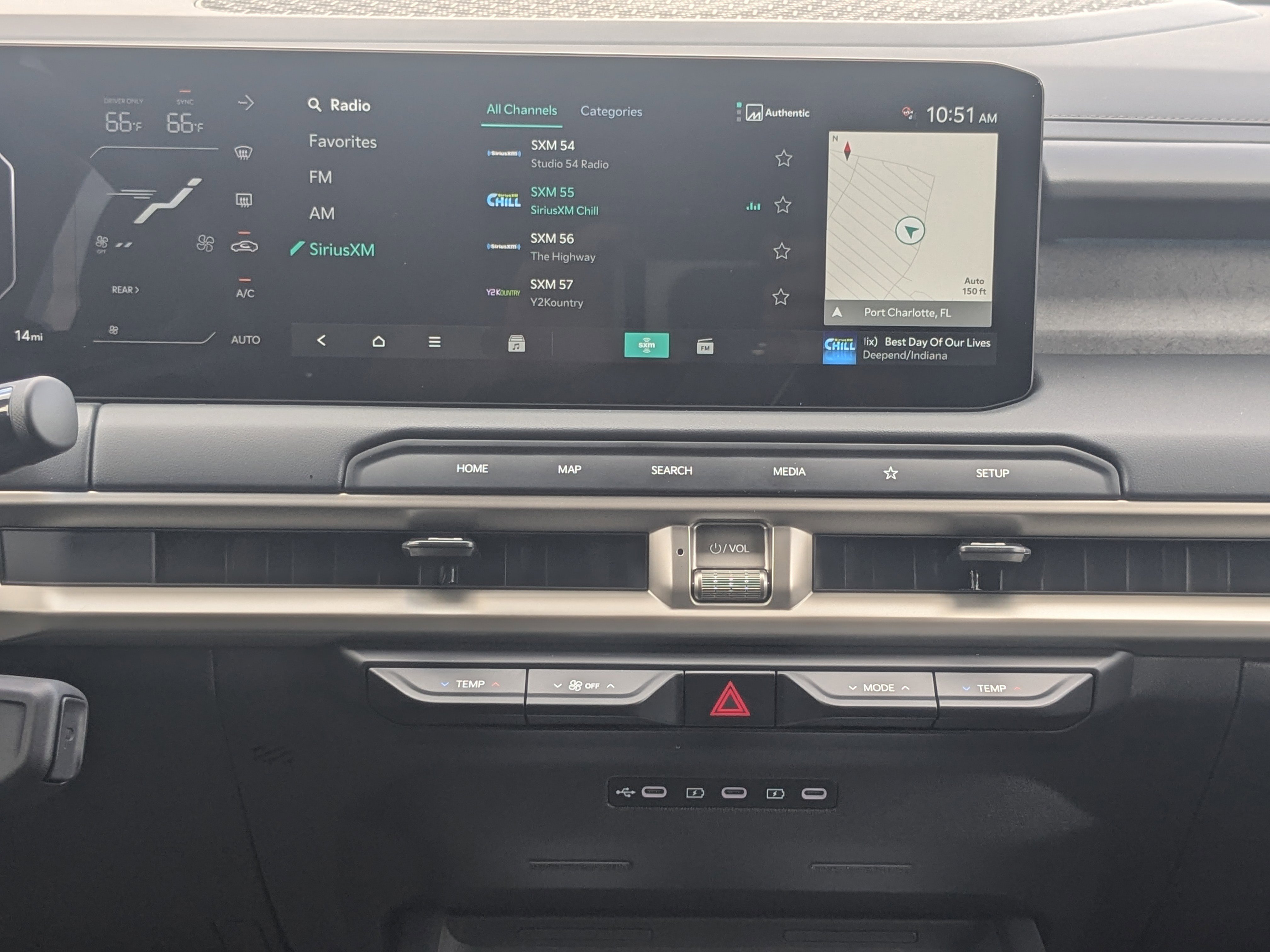 New 2027 Black Jade Green Kia SX image 24