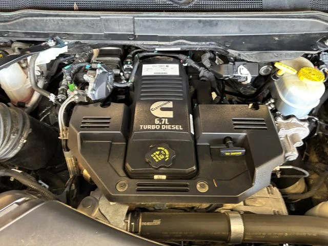Used 2022 Blue Ram Laramie image 28