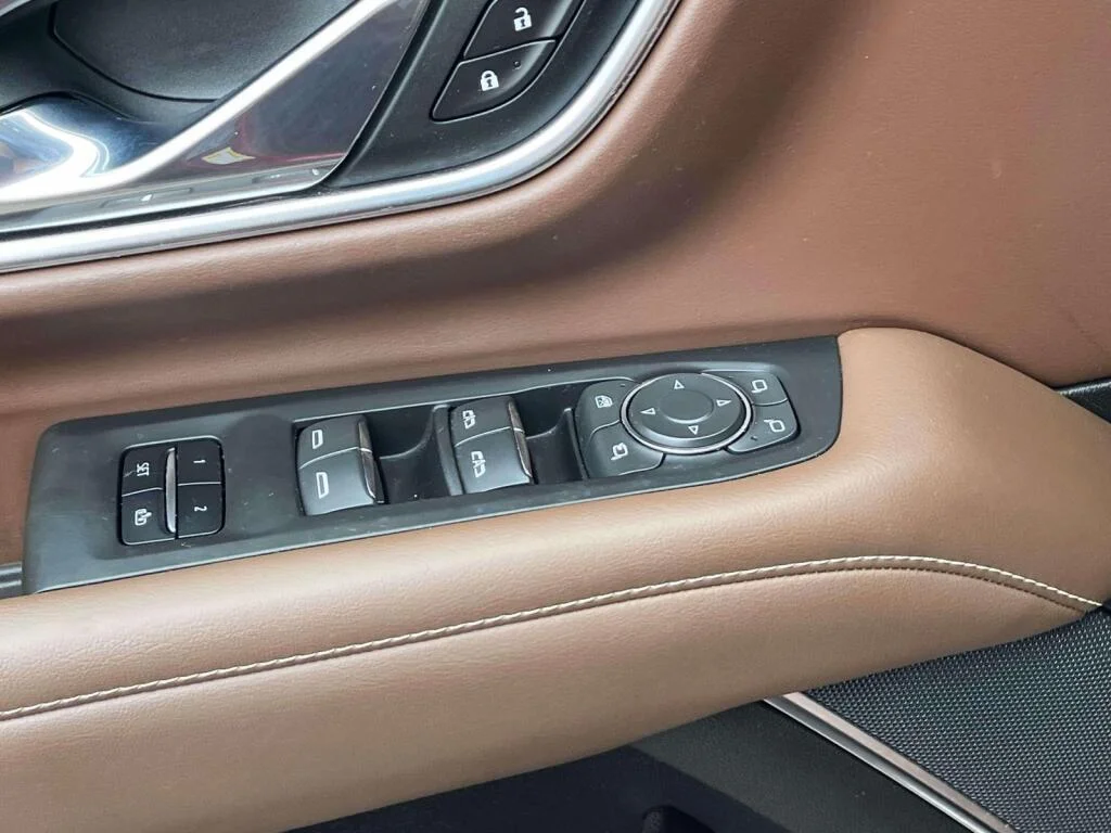 Used 2021 Cherry Red Tintcoat Chevrolet High Country image 34