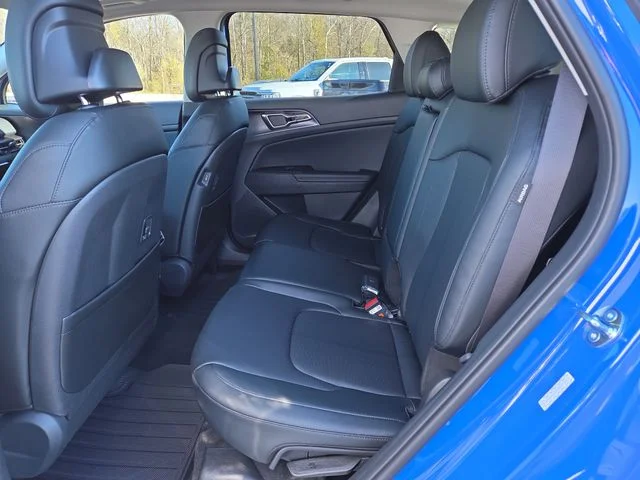 2026 Kia Sportage SX - Photo 6